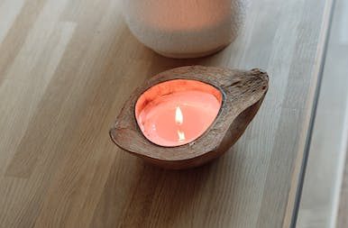 Why-Coconut-Candles-Are-Perfect-Family-Room-Additions